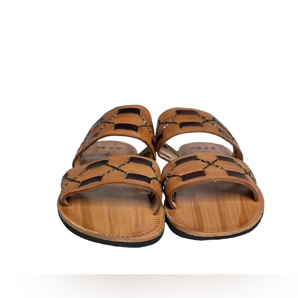 NWOB Alicia Artesanato Handmade Sandals Size 7 Made in Brazil Leather - Picture 2 of 7